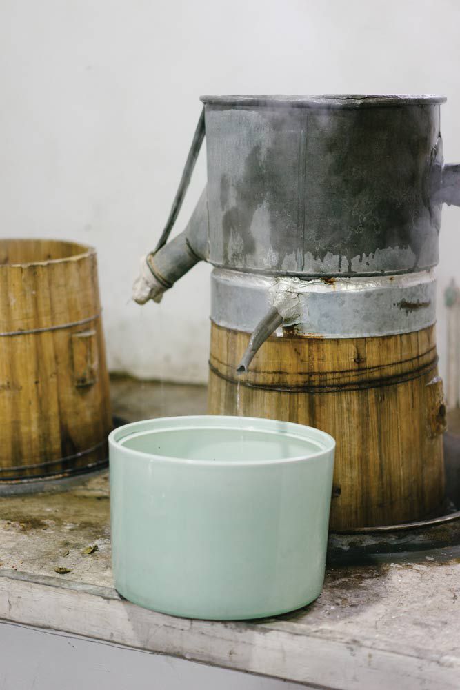 Through the particular vessels involved have varied, this traditional distillery method has a history of at least 600 years